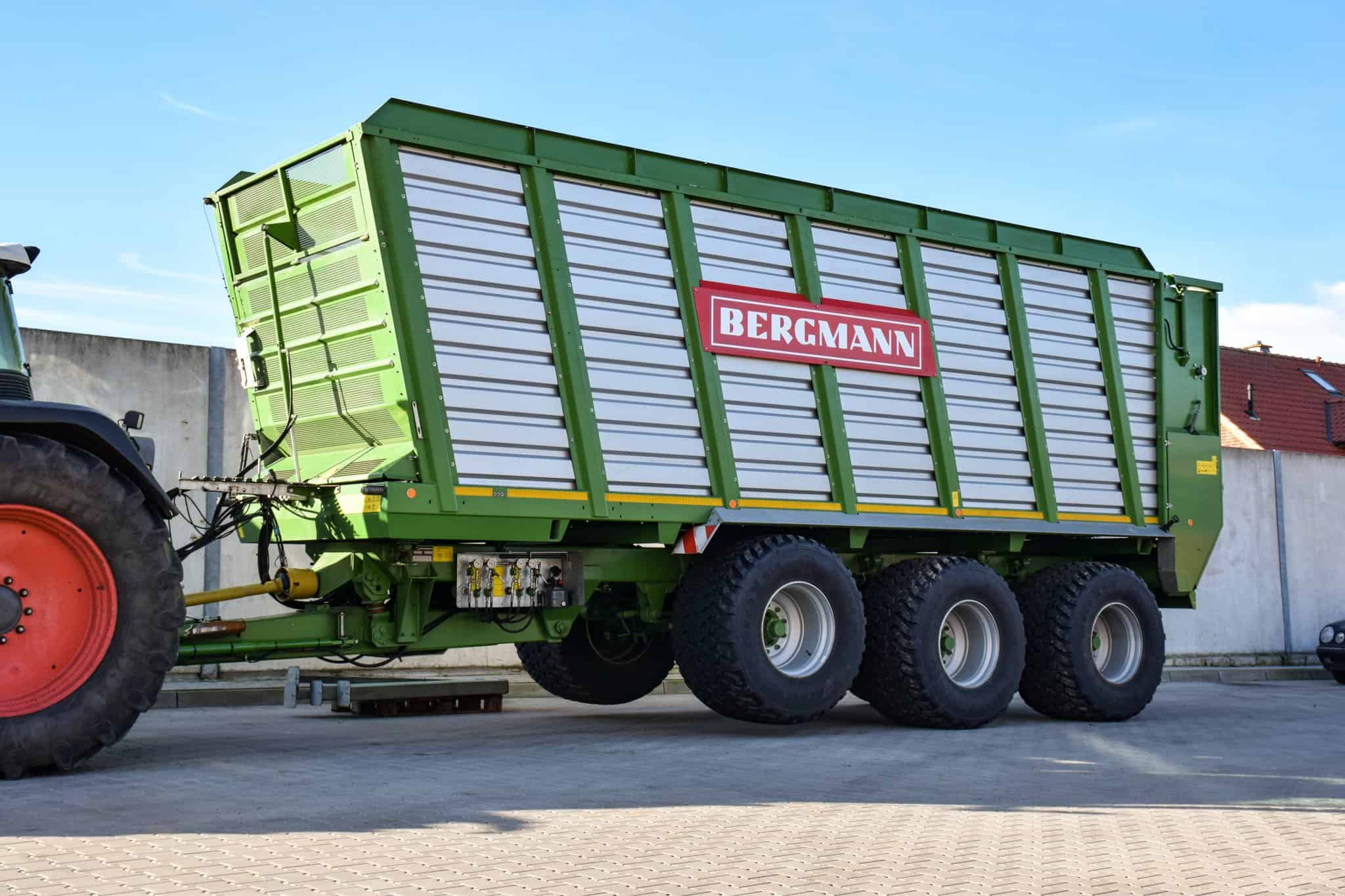 BERGMANN pašarų transporto priekaba